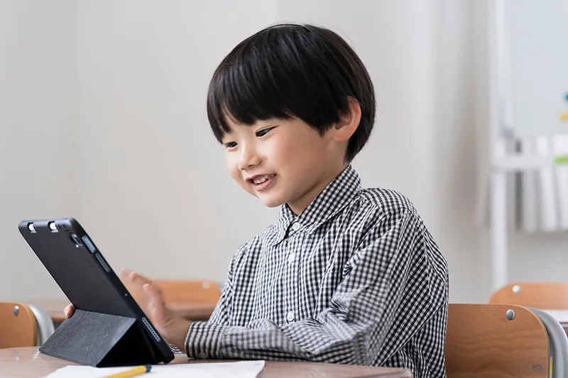 プログラミング教育を通じ未来で必要なチカラを育てる